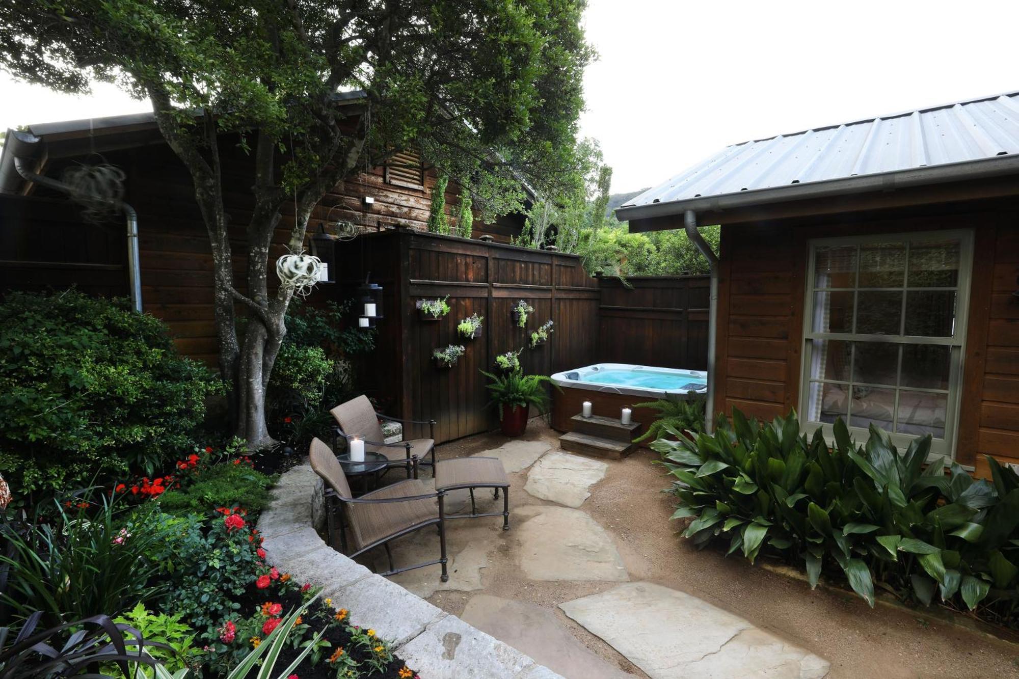 Lake Austin Spa Resort Room photo