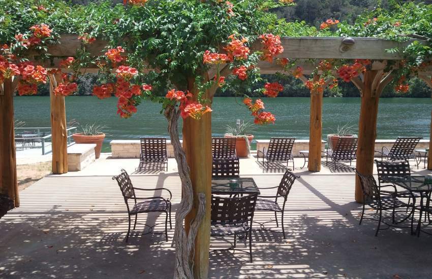 Lake Austin Spa Resort Exterior photo